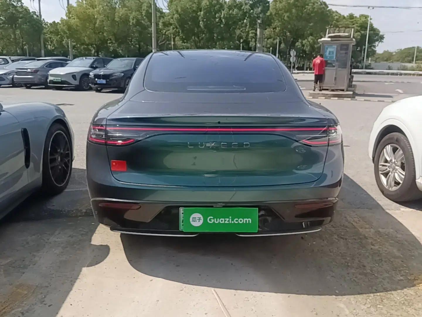 Hima Luxeed S7 2024 Max Rear-Drive Long-Range Intelligent Driving Version — миниатюра 5