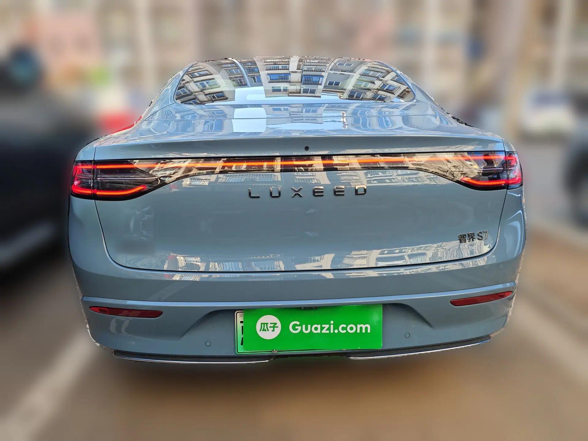 Hima Luxeed S7 2024 Max Rear-Drive Long-Range Intelligent Driving Version — миниатюра 5