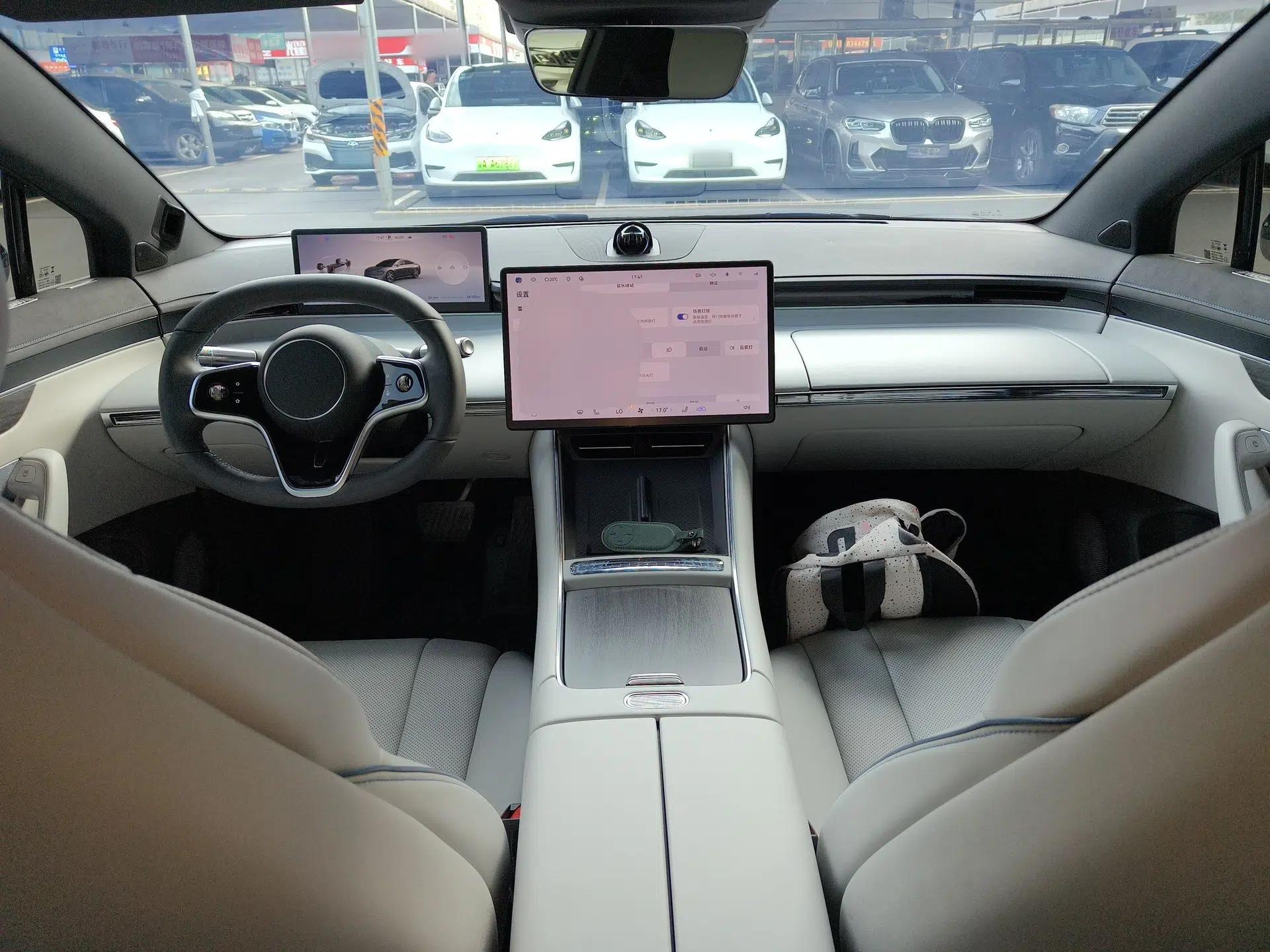 Hima Luxeed S7 2024 Max Rear-Drive Long-Range Intelligent Driving Version — миниатюра 12