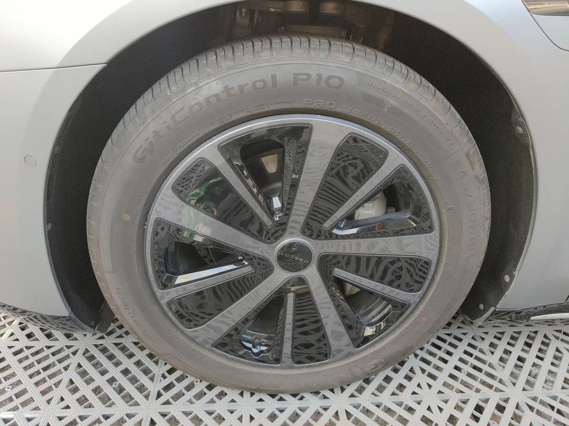 Hima Luxeed S7 2024 Max Rear-Drive Long-Range Intelligent Driving Version — миниатюра 10