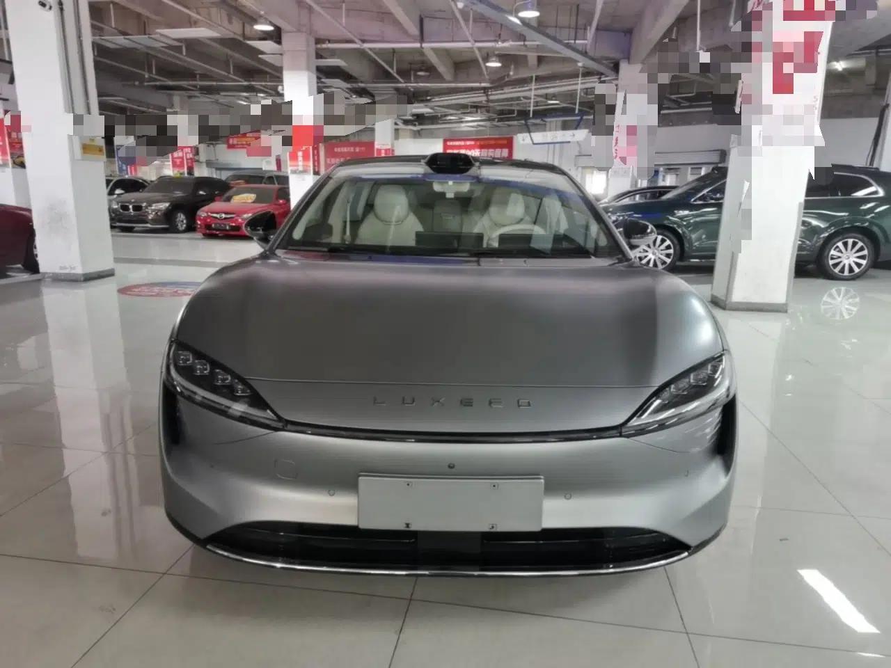 Hima Luxeed S7 2024 Max+ Rear-Drive Ultra-Range Intelligent Driving Edition — миниатюра 2