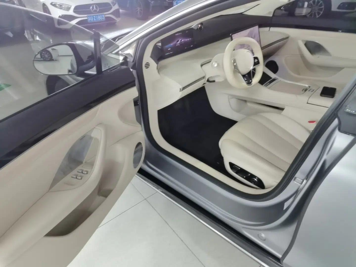 Hima Luxeed S7 2024 Max+ Rear-Drive Ultra-Range Intelligent Driving Edition — миниатюра 23