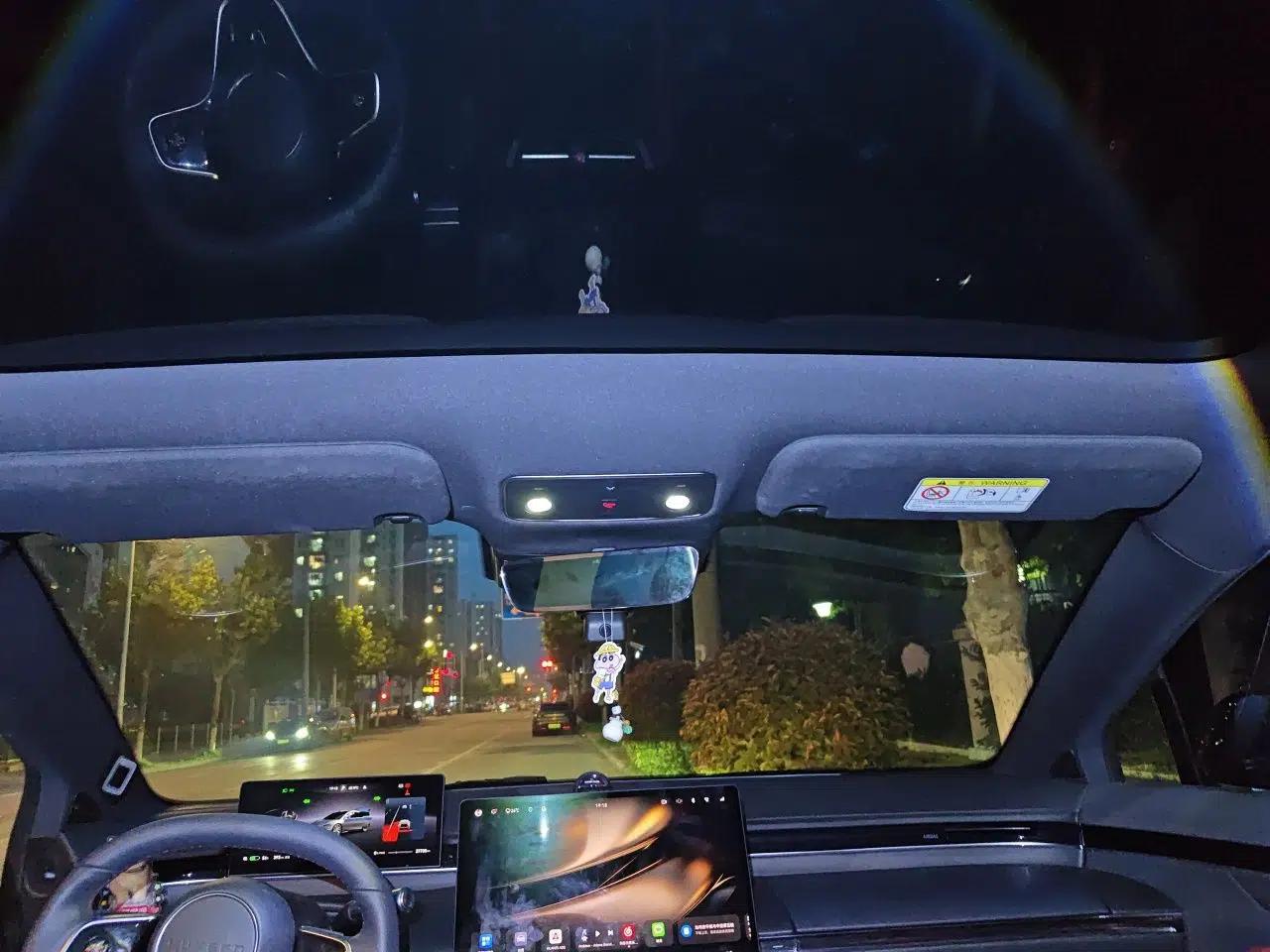 Hima Luxeed S7 2024 Max+ Rear-Drive Ultra-Range Intelligent Driving Edition — миниатюра 18