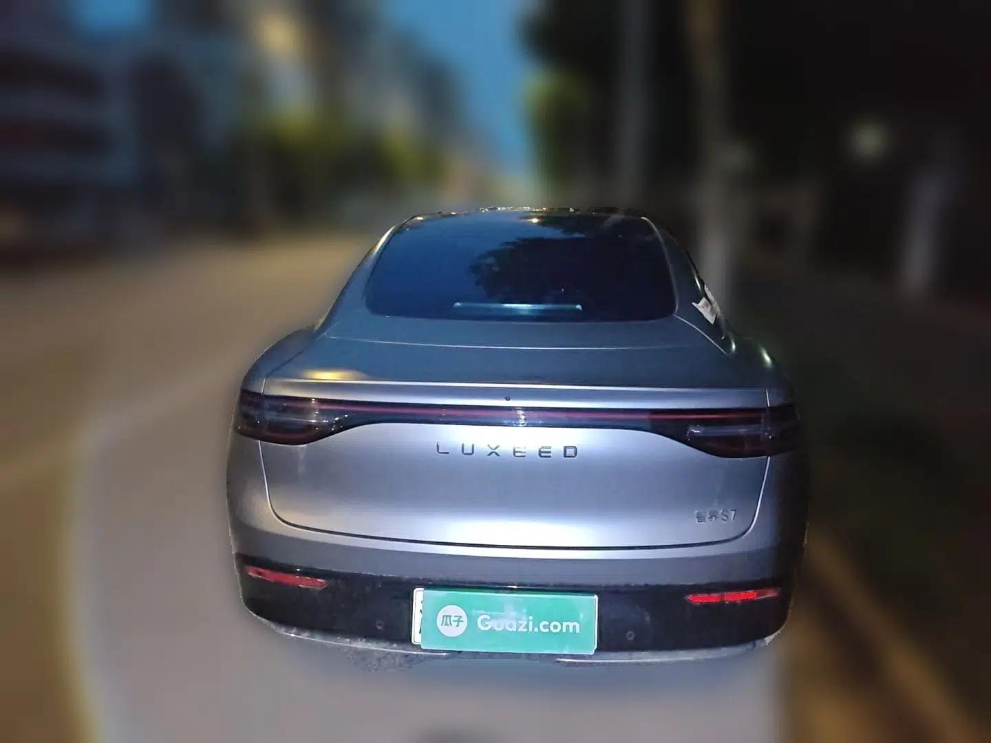 Hima Luxeed S7 2024 Max+ Rear-Drive Ultra-Range Intelligent Driving Edition — миниатюра 5