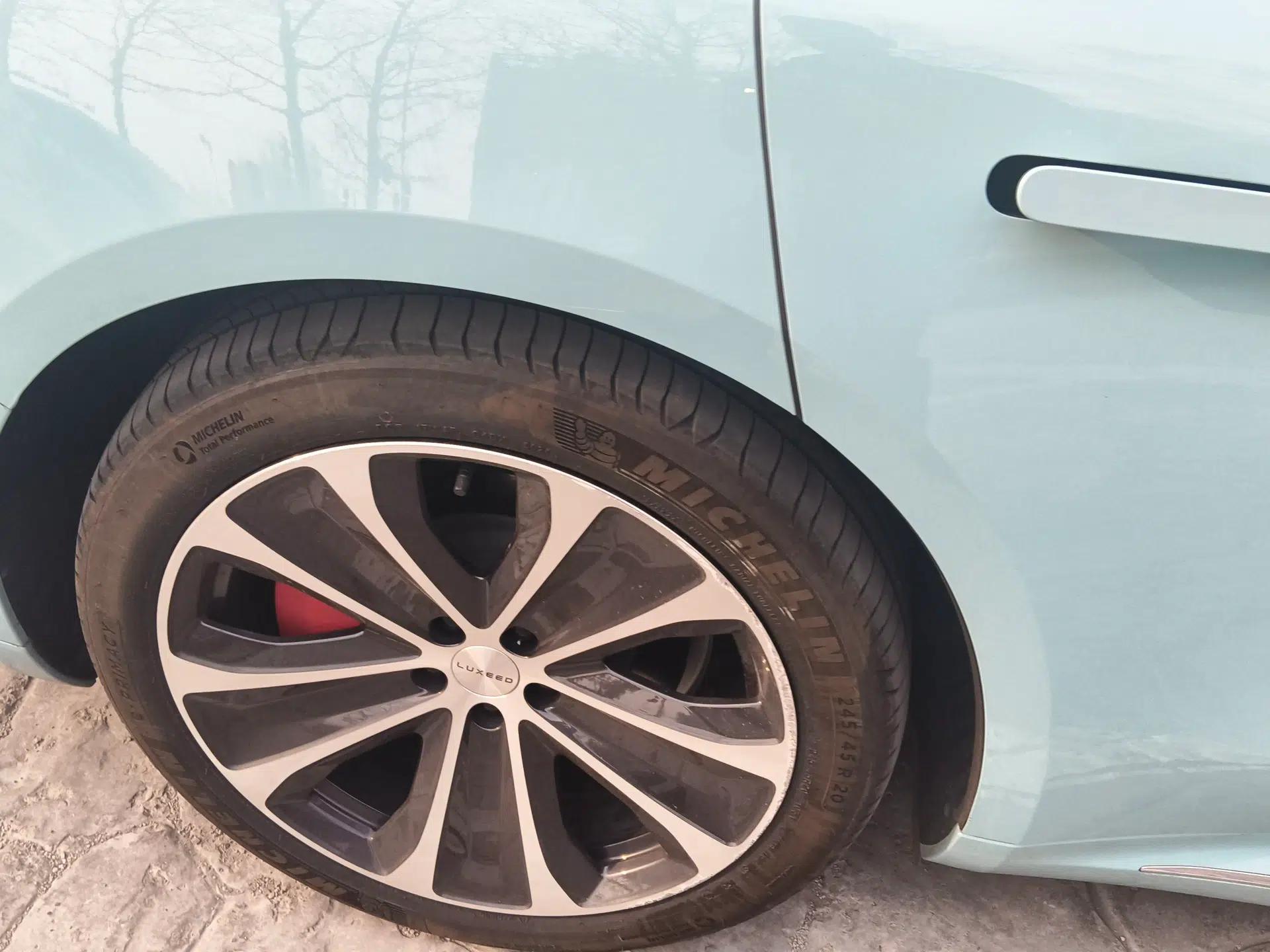 Hima Luxeed S7 2024 Ultra Four-Wheel Drive Flagship Edition — миниатюра 11