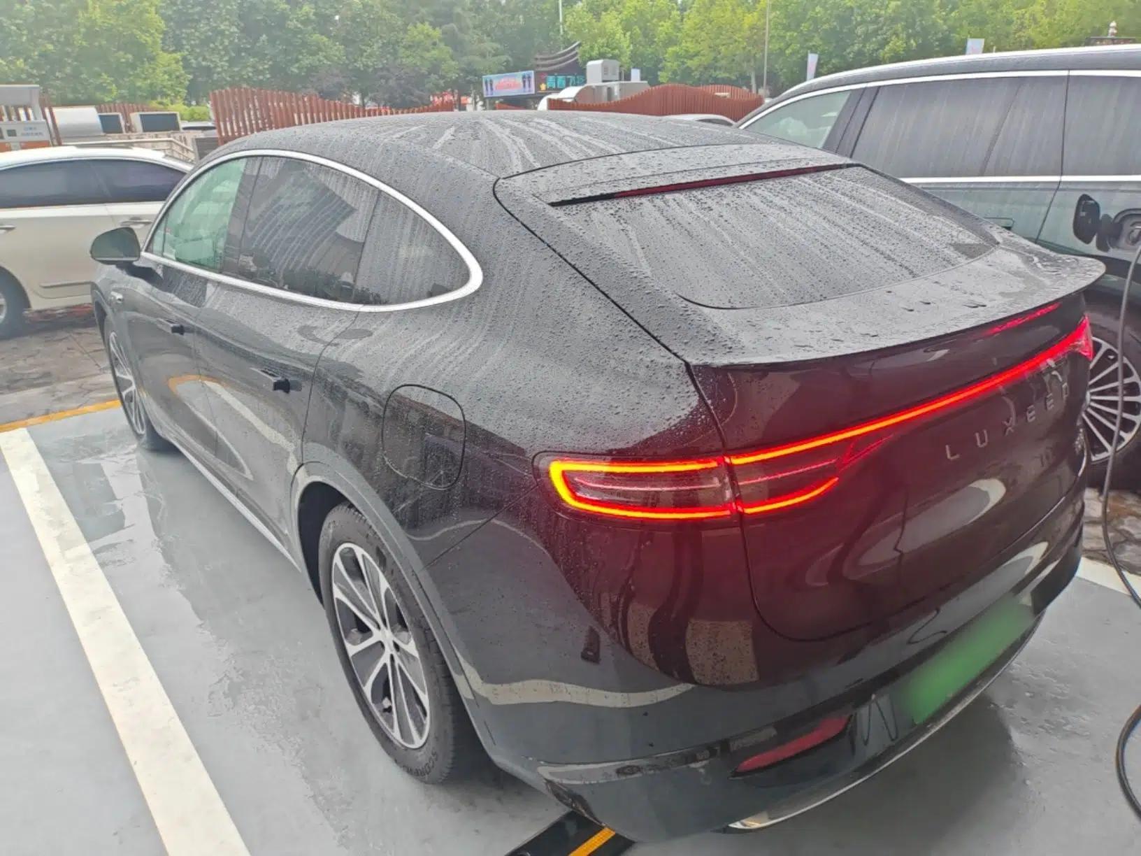 Hima Luxeed R7 2024 All-Electric 736 km Ultra — миниатюра 4