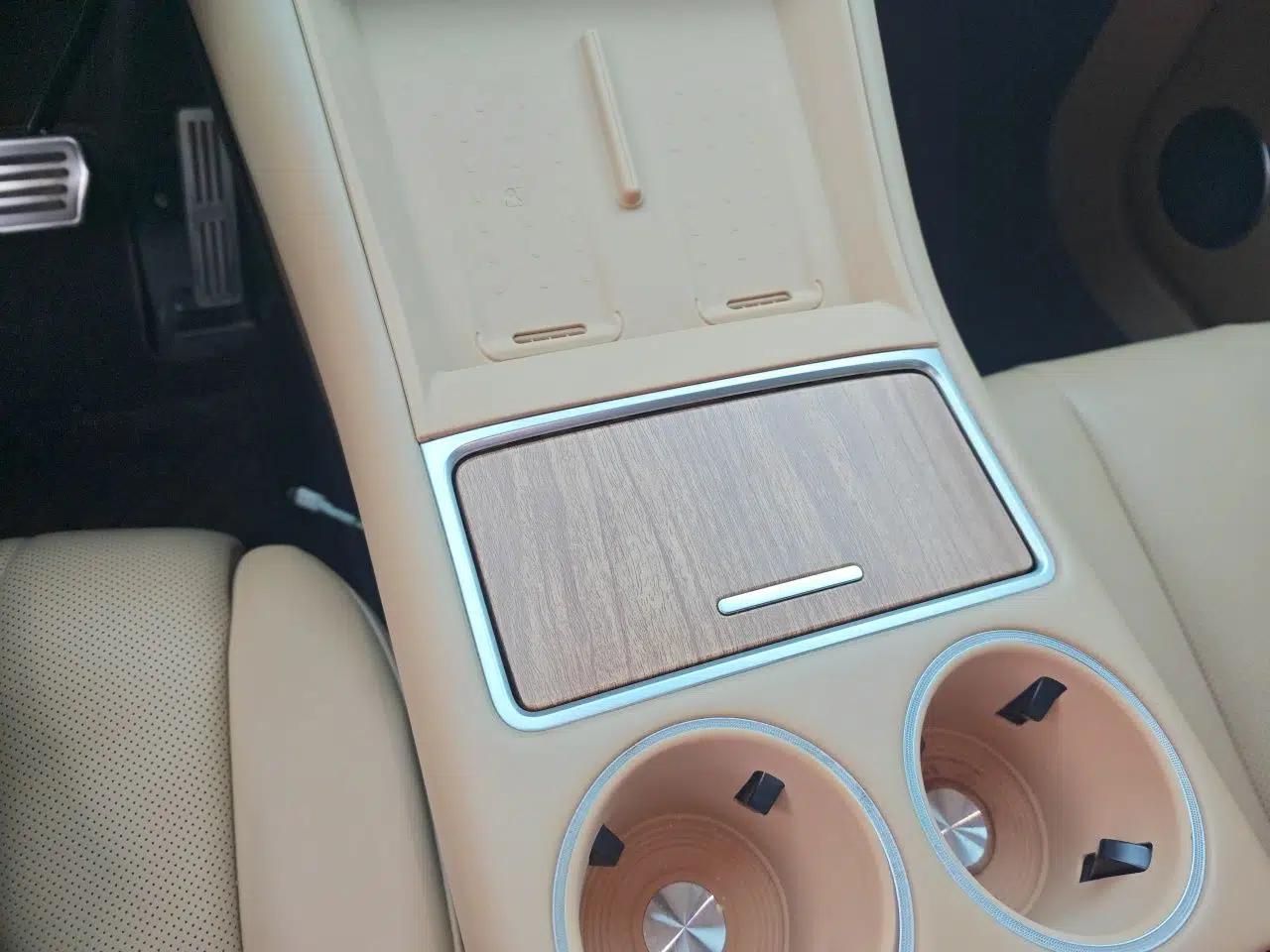 Hima Luxeed R7 2024 All-Electric 736 km Ultra — миниатюра 14