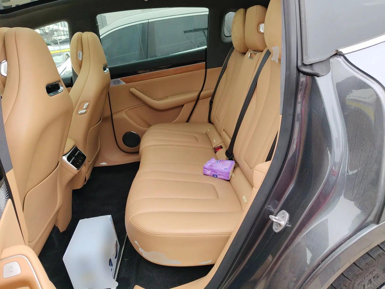 Hima Luxeed R7 2024 All-Electric 667 km Max — миниатюра 23
