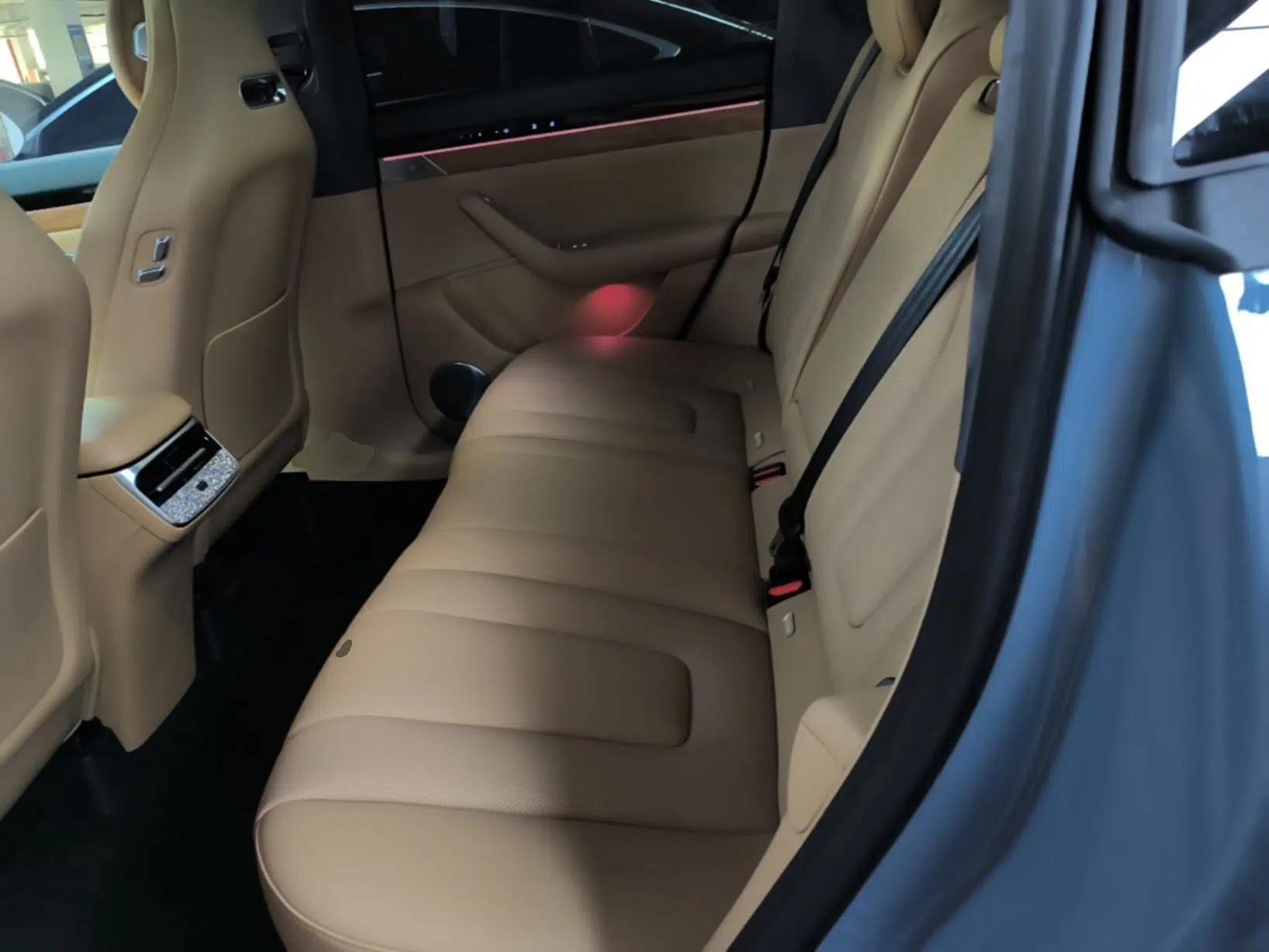 Hima Luxeed R7 2024 Pure Electric 667km Pro — миниатюра 20