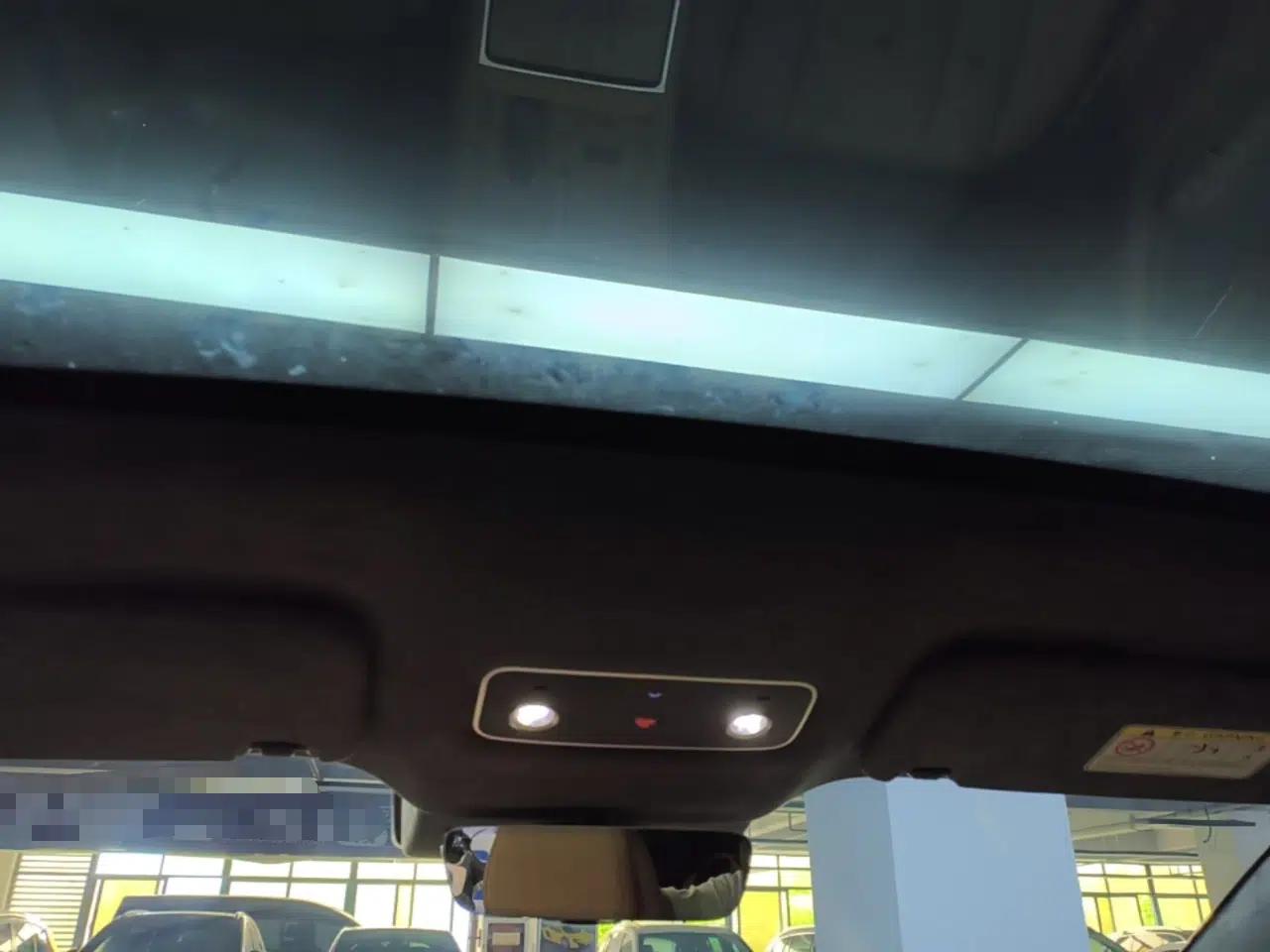 Hima Luxeed R7 2024 Pure Electric 667km Pro — миниатюра 21