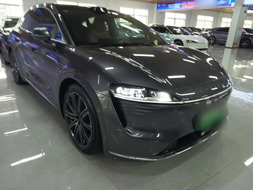 Hima Luxeed R7 2024 All-Electric 667 km Max — миниатюра 12