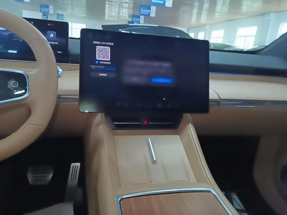 Hima Luxeed R7 2024 All-Electric 667 km Max — миниатюра 20