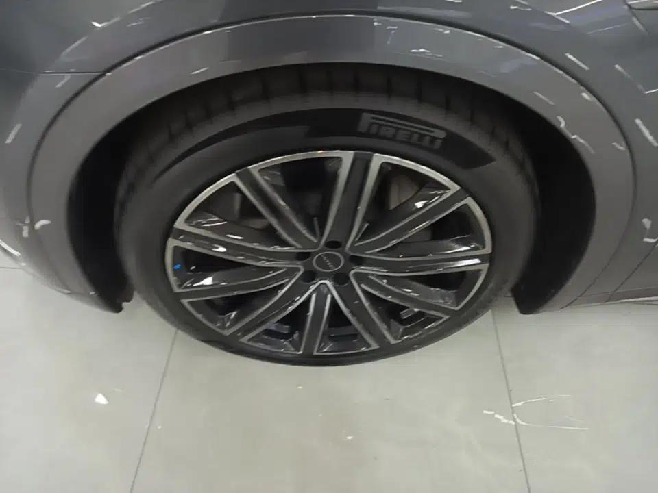 Hima Luxeed R7 2024 All-Electric 667 km Max — миниатюра 10