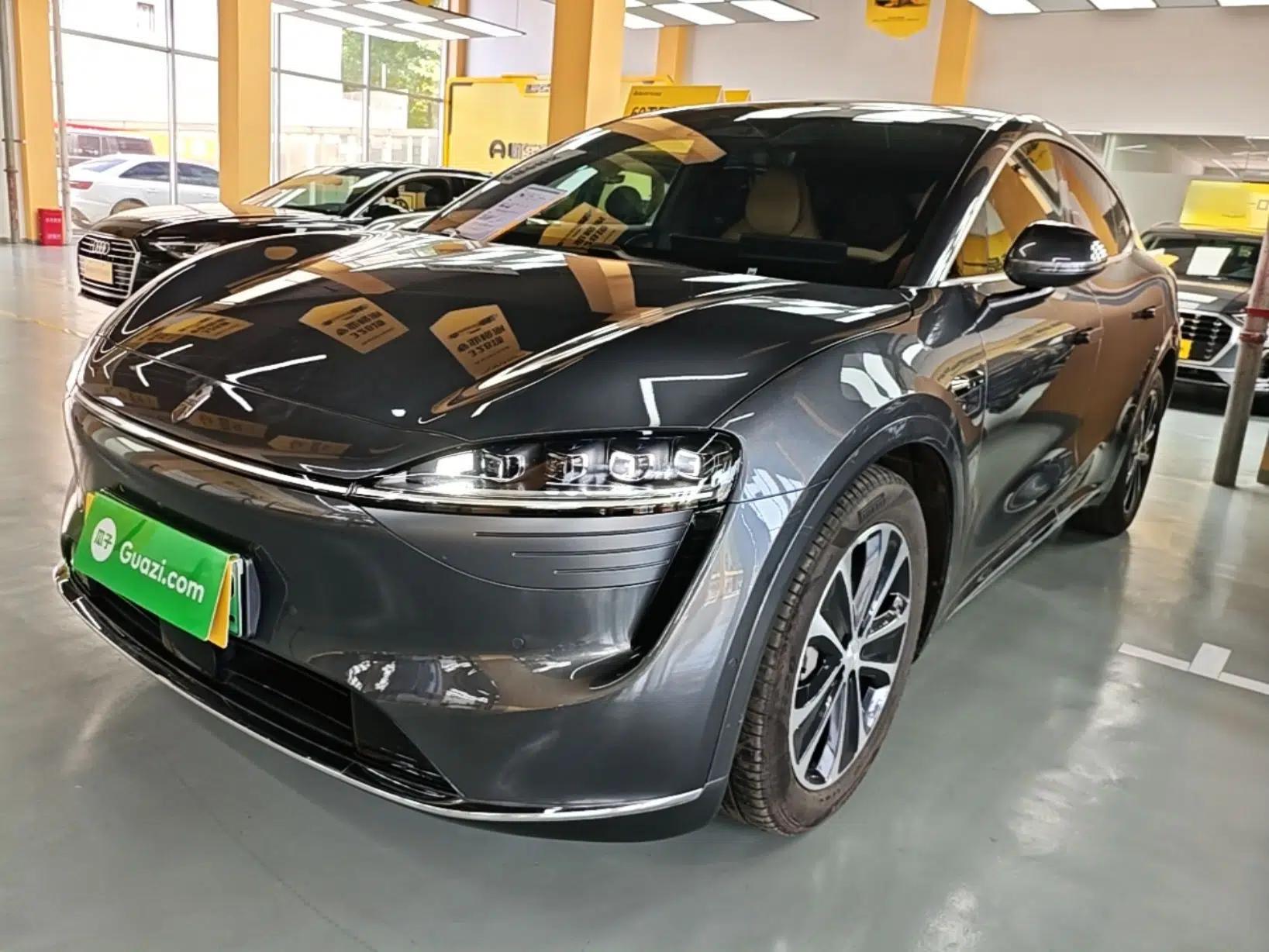 Hima Luxeed R7 2025 Extended-Range 251km Pro — миниатюра 1