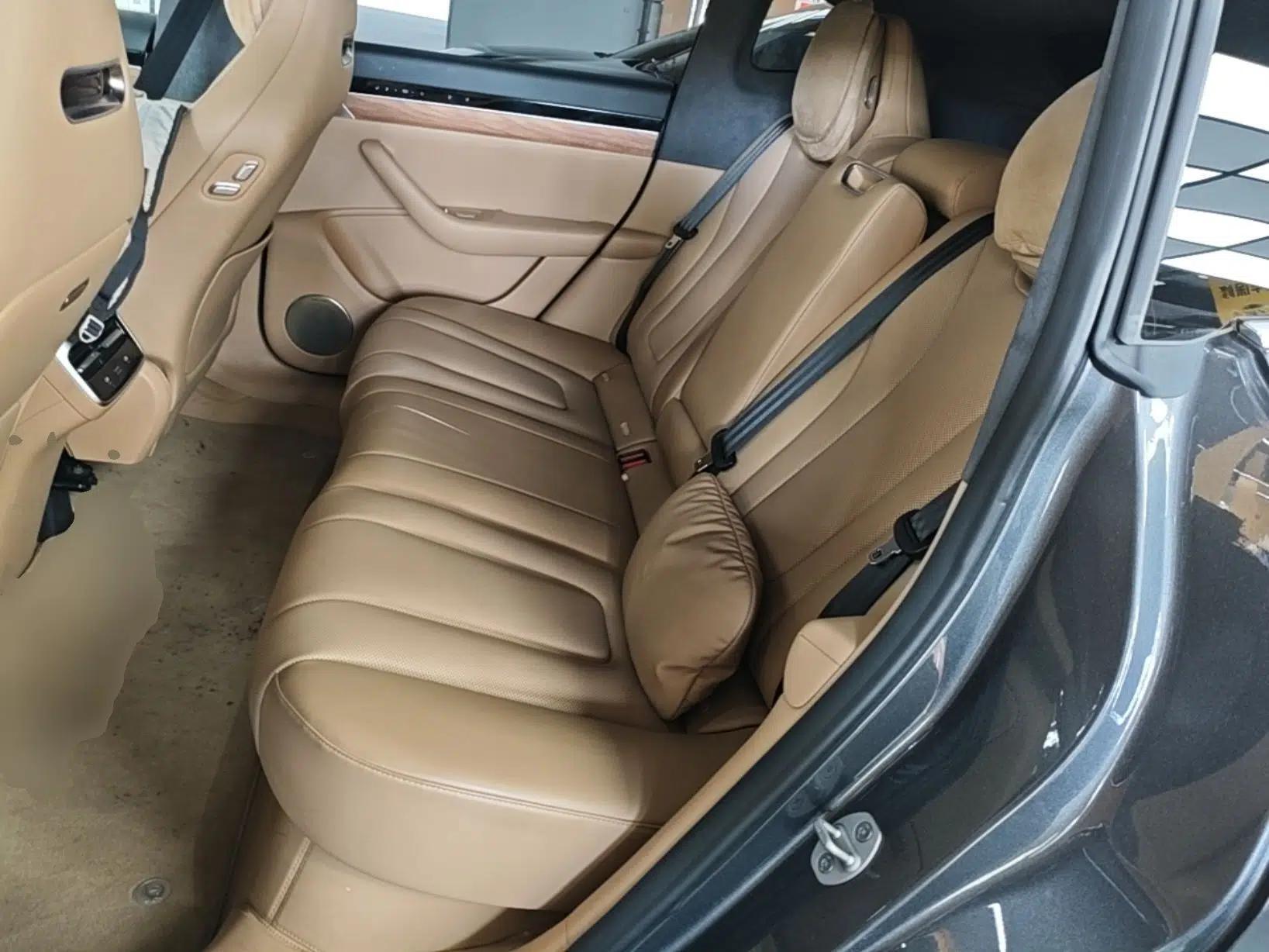 Hima Luxeed R7 2025 Extended-Range 251km Pro — миниатюра 20