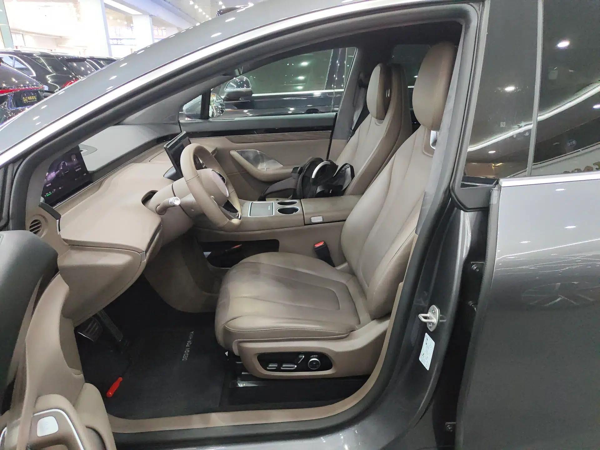 Hima Luxeed R7 2025 Range-Extended Version 251 km Max — миниатюра 17