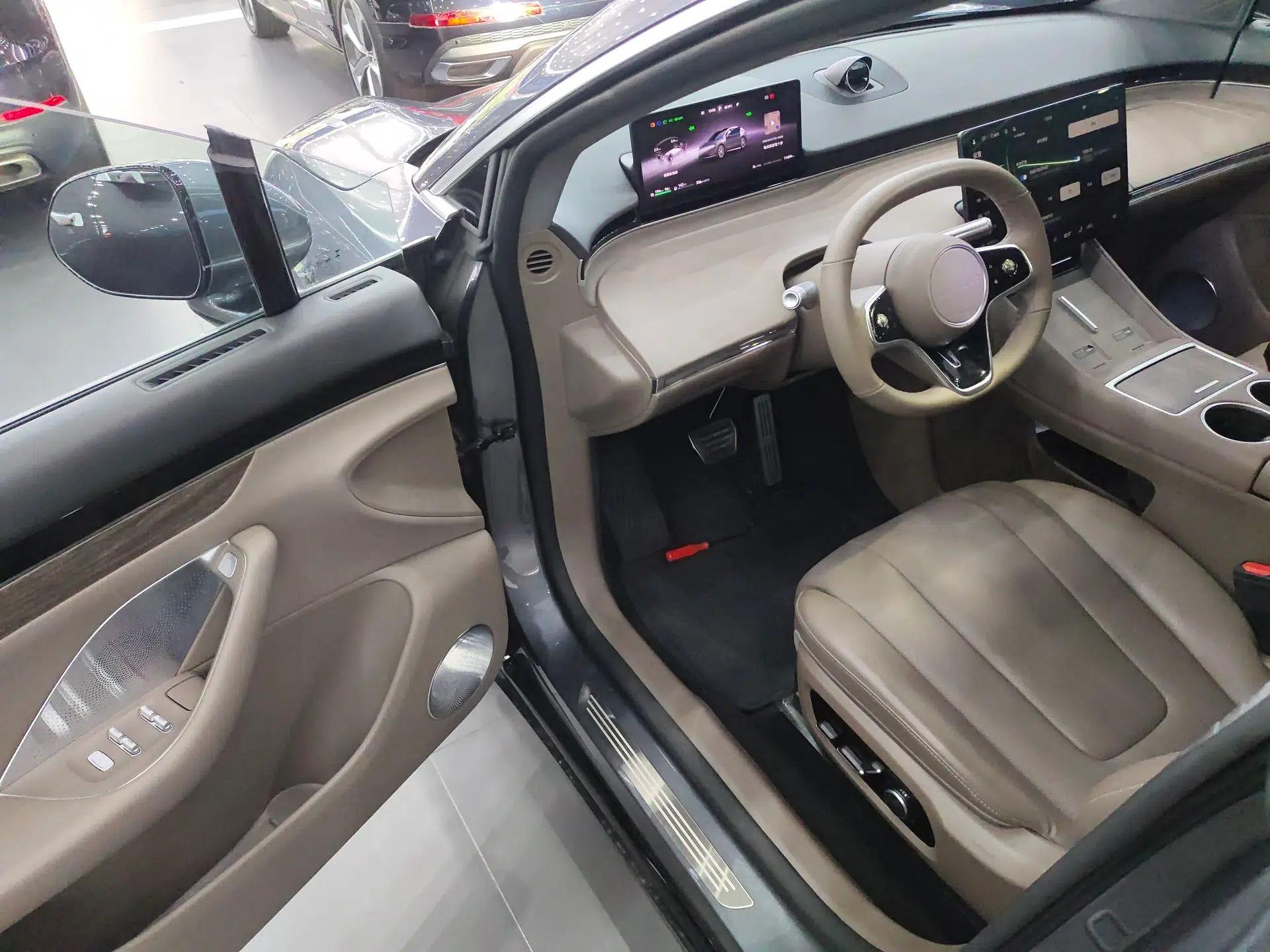 Hima Luxeed R7 2025 Range-Extended Version 251 km Max — миниатюра 18