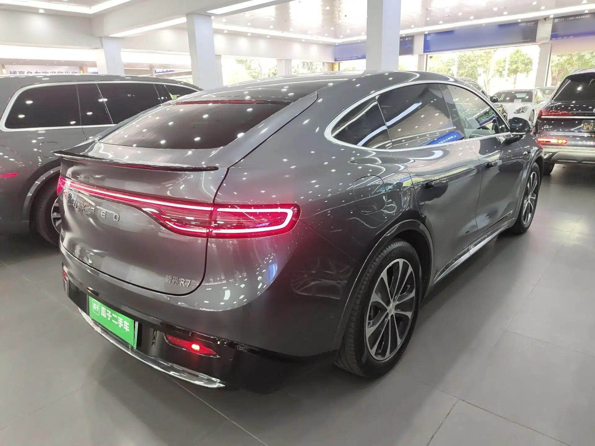 Hima Luxeed R7 2025 Range-Extended Version 251 km Max — миниатюра 6