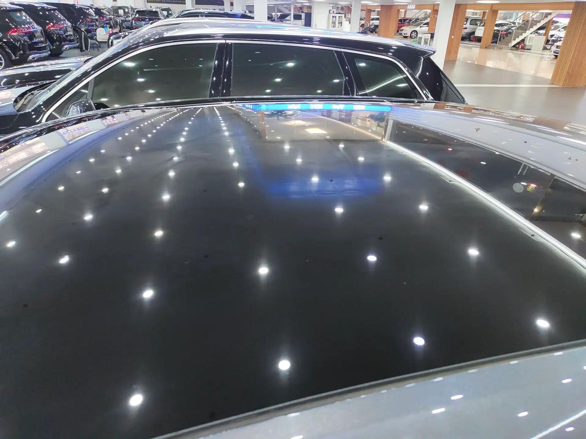 Hima Luxeed R7 2025 Range-Extended Version 251 km Max — миниатюра 7