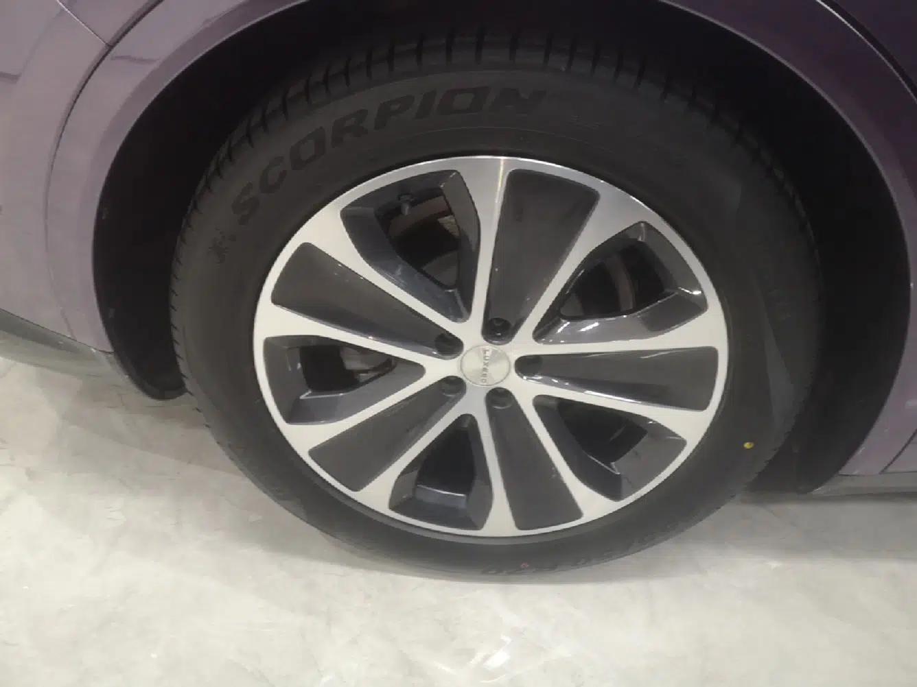 Hima Luxeed R7 2024 All-Electric 802 km Max — миниатюра 11