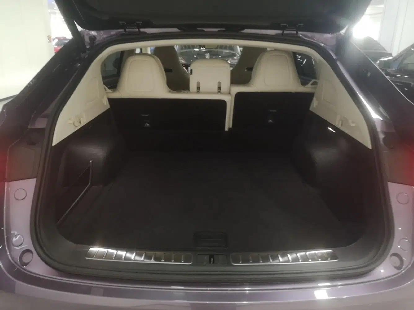 Hima Luxeed R7 2024 All-Electric 802 km Max — миниатюра 22