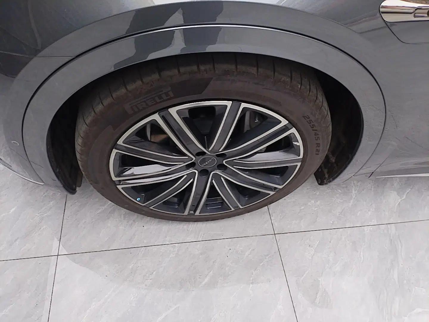 Hima Luxeed R7 2024 All-Electric 802 km Max — миниатюра 10