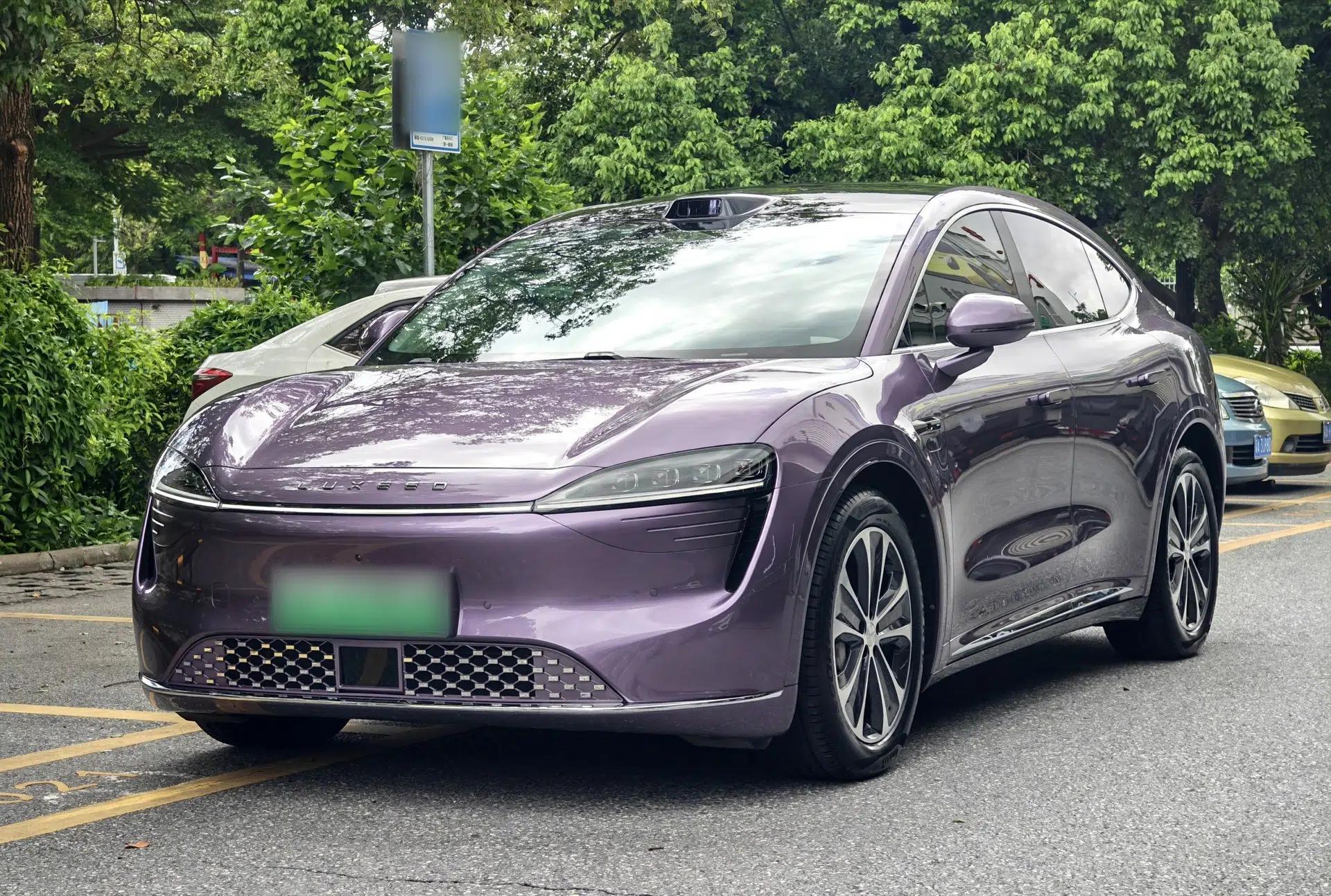 Hima Luxeed R7 2025 Range-Extended Version 251 km Max — миниатюра 1