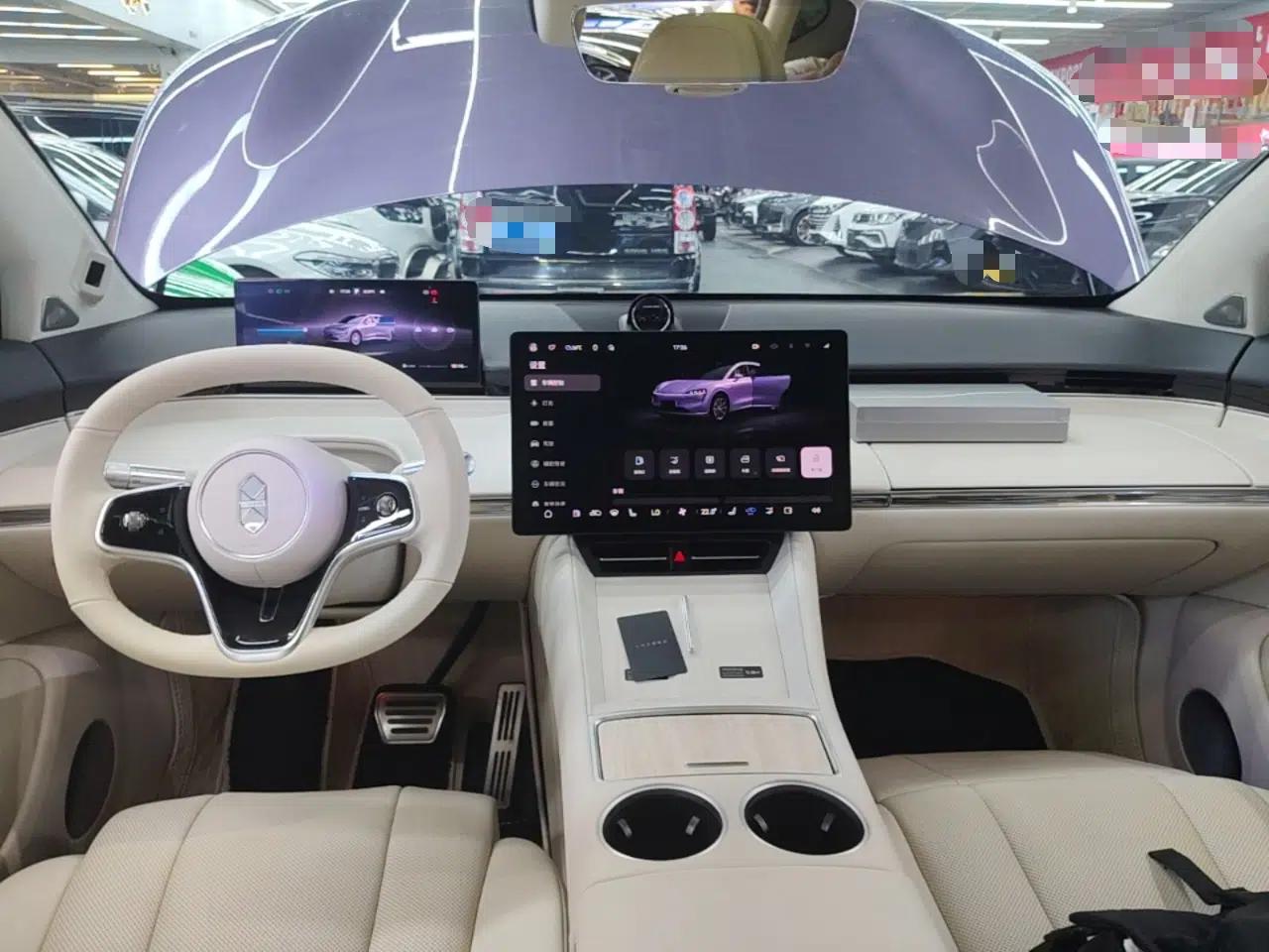 Hima Luxeed R7 2025 Range-Extended Version 251 km Max — миниатюра 17