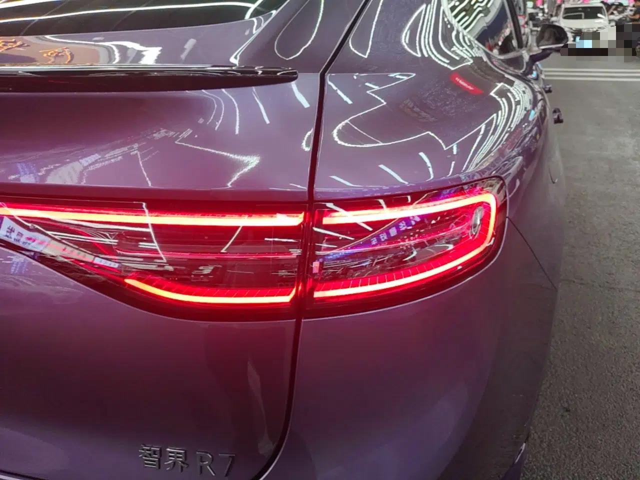 Hima Luxeed R7 2025 Range-Extended Version 251 km Max — миниатюра 9