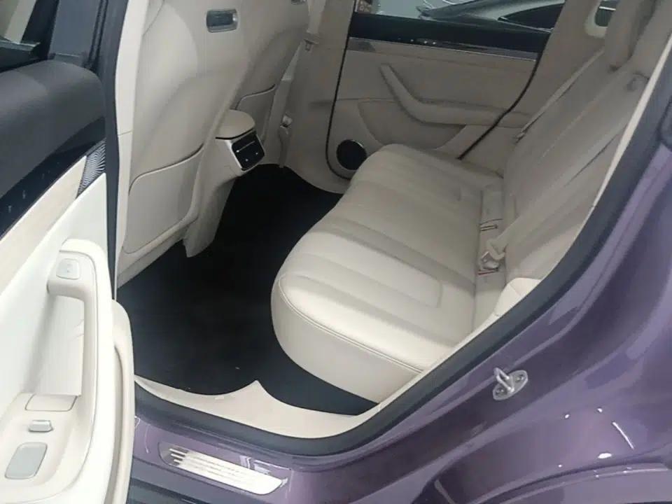 Hima Luxeed R7 2025 Extended-Range 331km Ultra — миниатюра 20