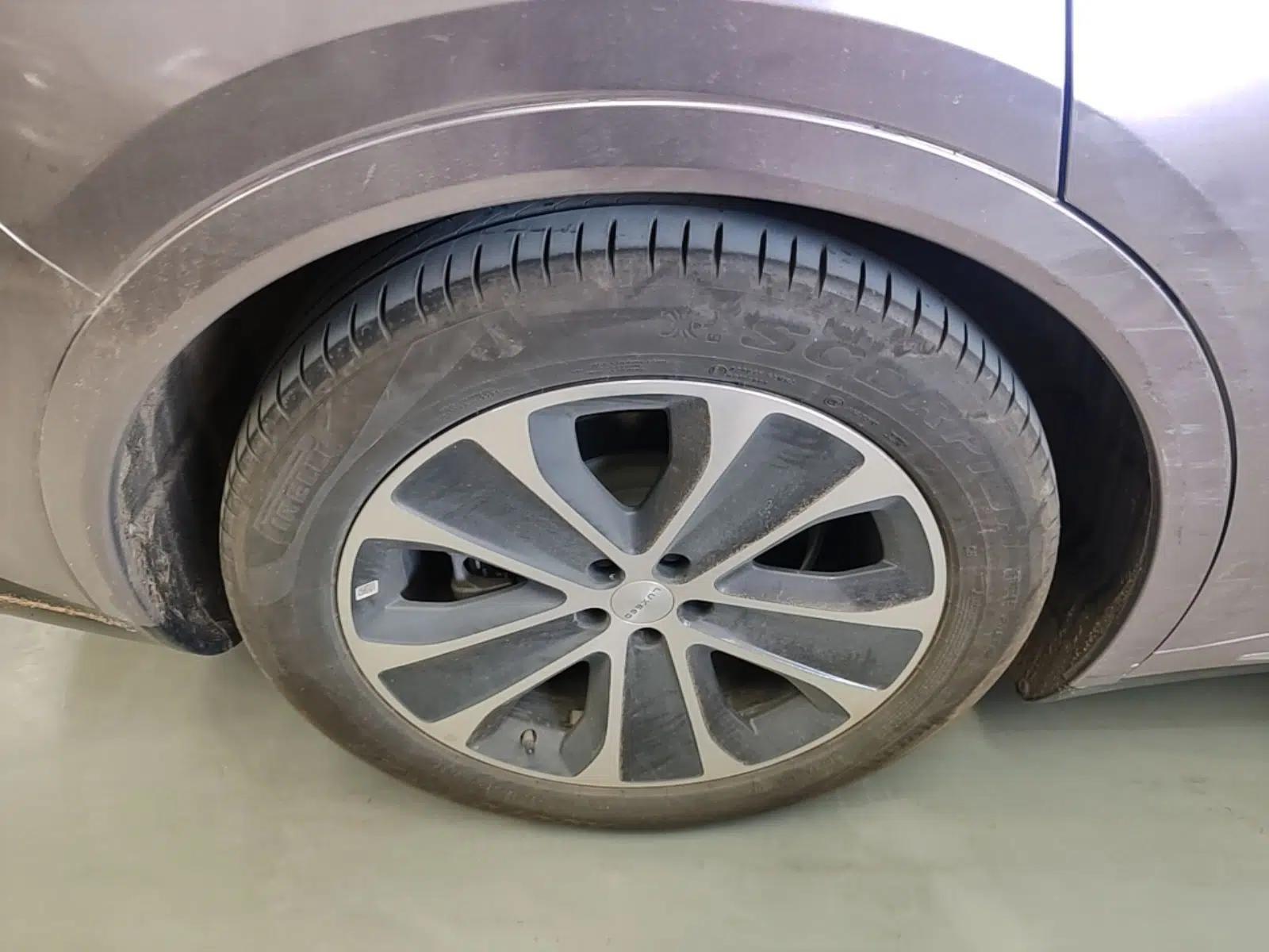 Hima Luxeed R7 2024 Pure Electric 667km Pro — миниатюра 11