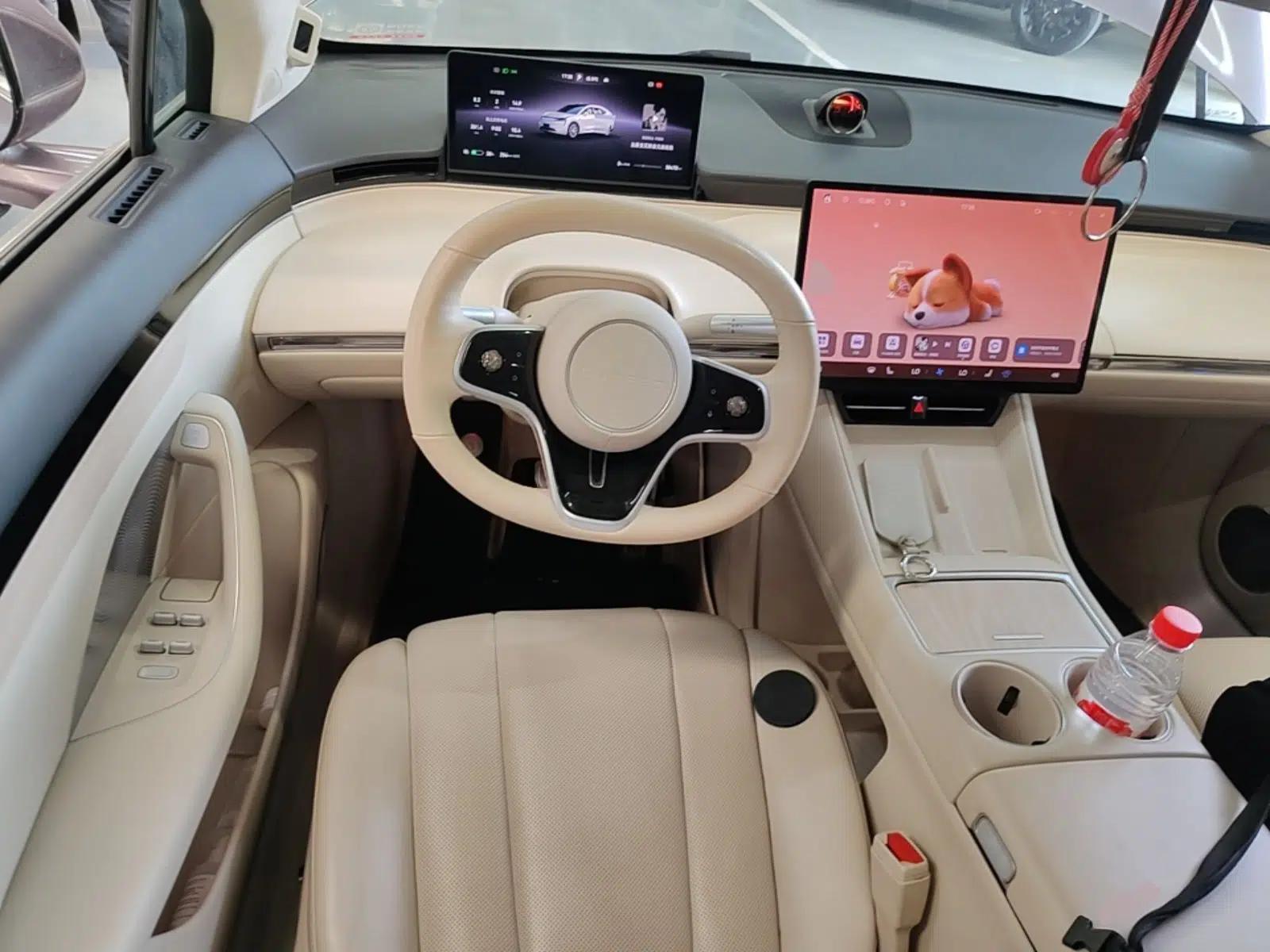 Hima Luxeed R7 2024 Pure Electric 667km Pro — миниатюра 18