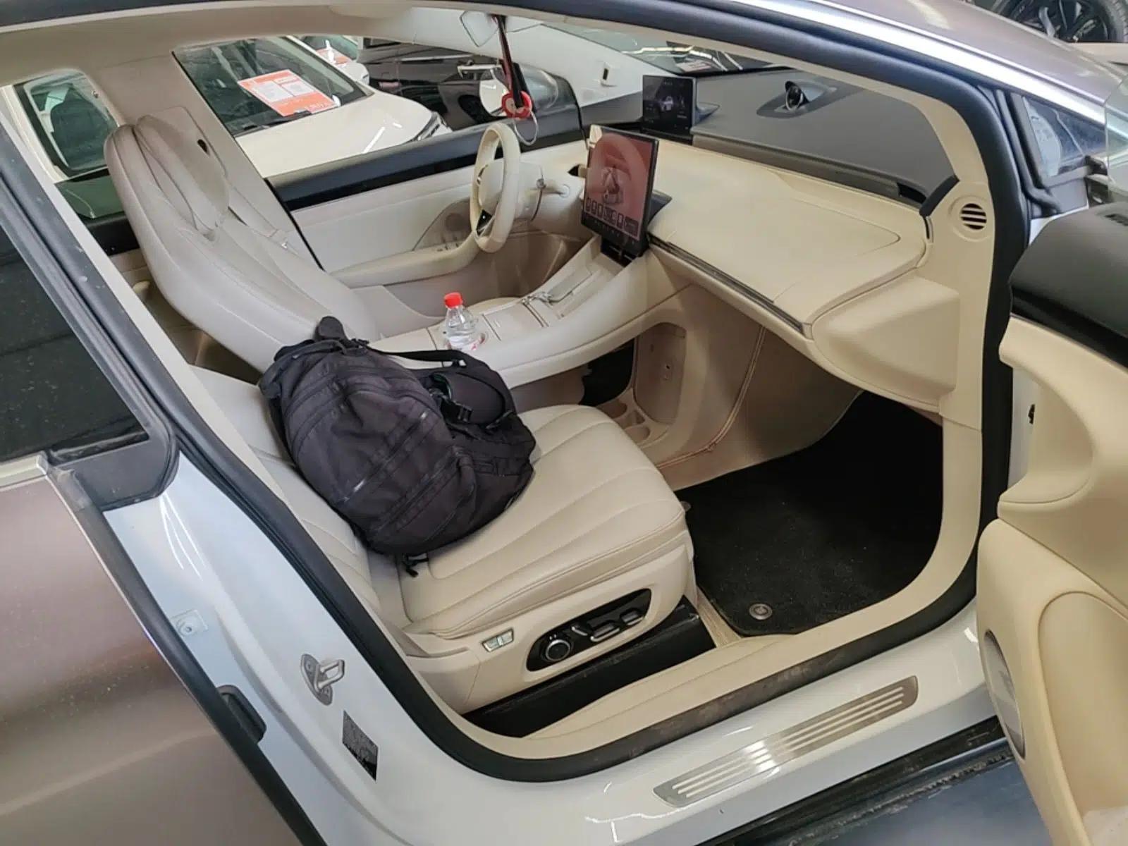 Hima Luxeed R7 2024 Pure Electric 667km Pro — миниатюра 24