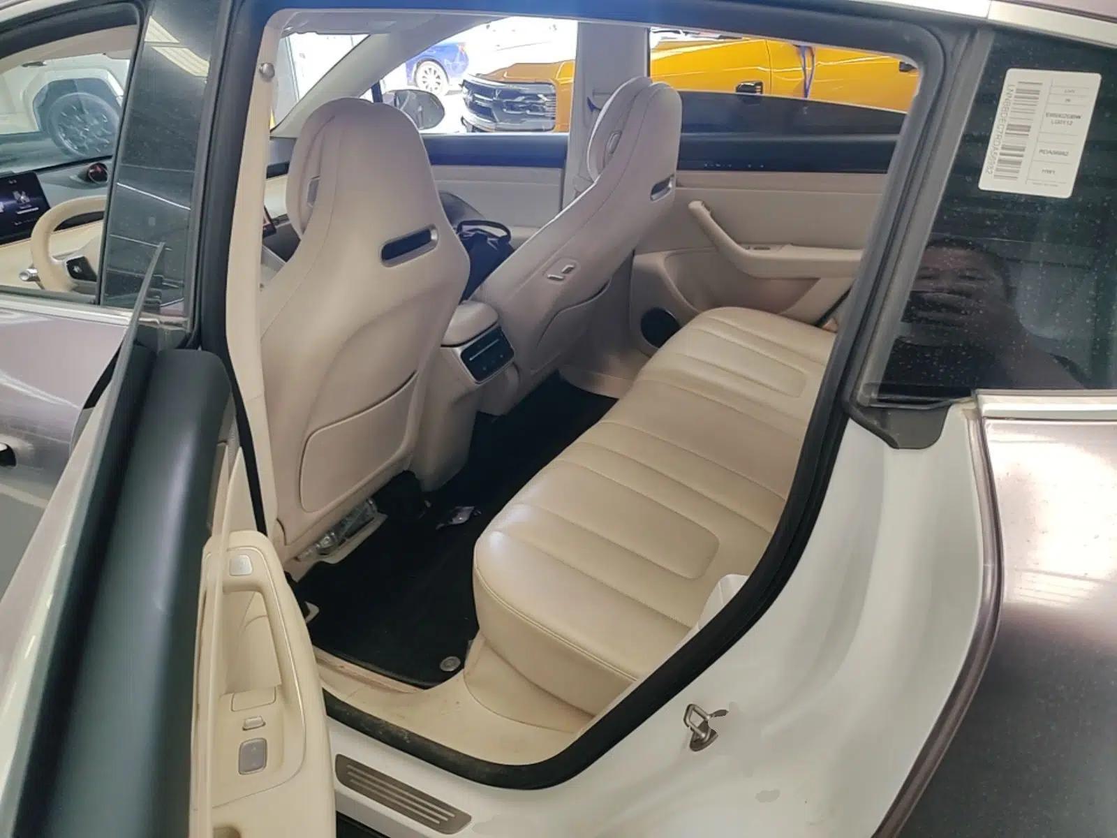 Hima Luxeed R7 2024 Pure Electric 667km Pro — миниатюра 25