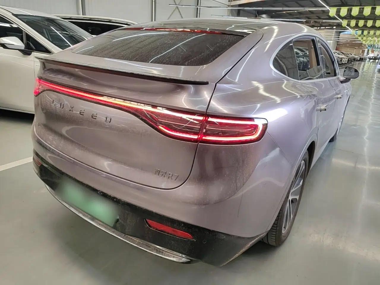 Hima Luxeed R7 2024 Pure Electric 667km Pro — миниатюра 6