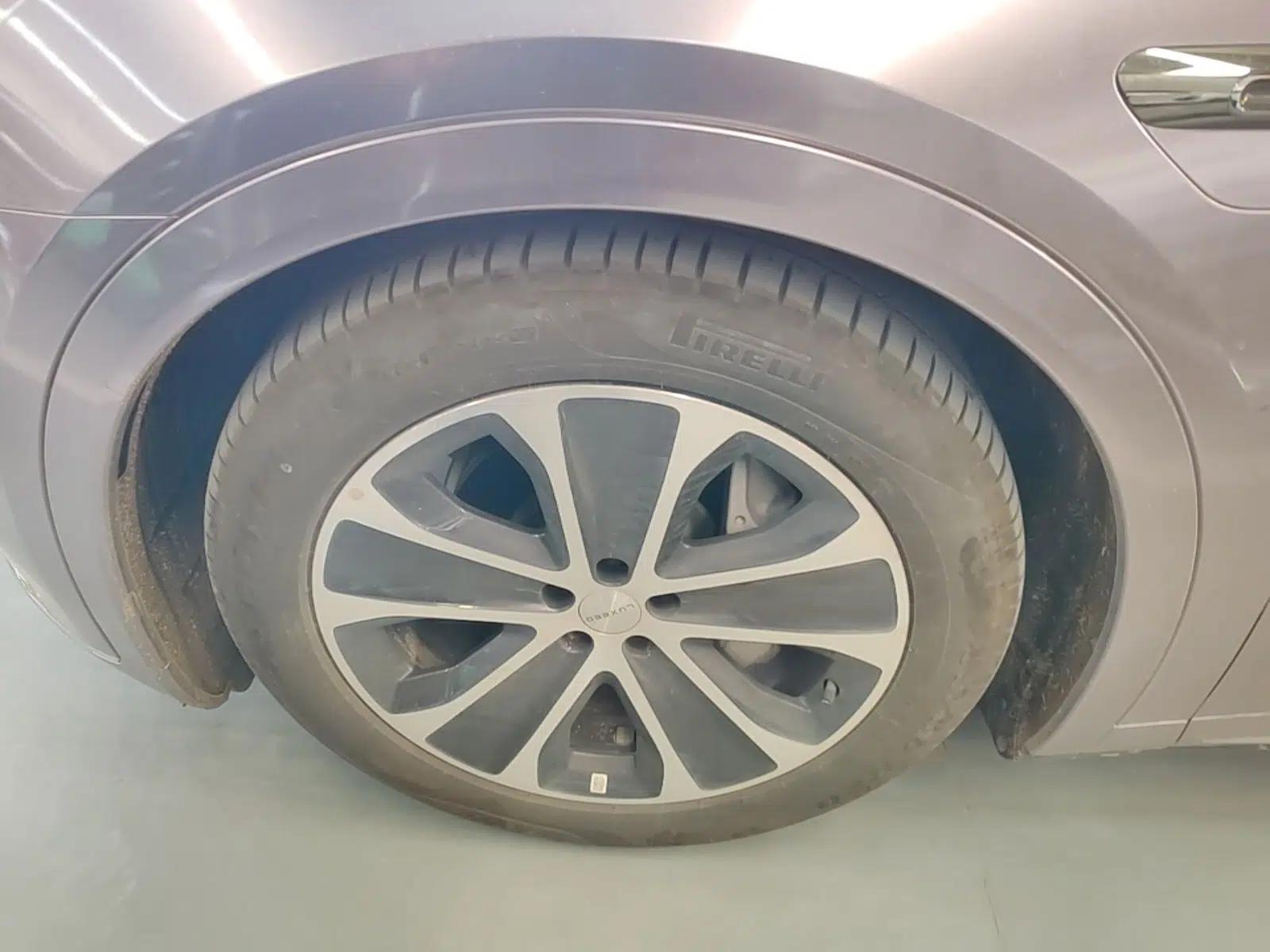 Hima Luxeed R7 2024 Pure Electric 667km Pro — миниатюра 10