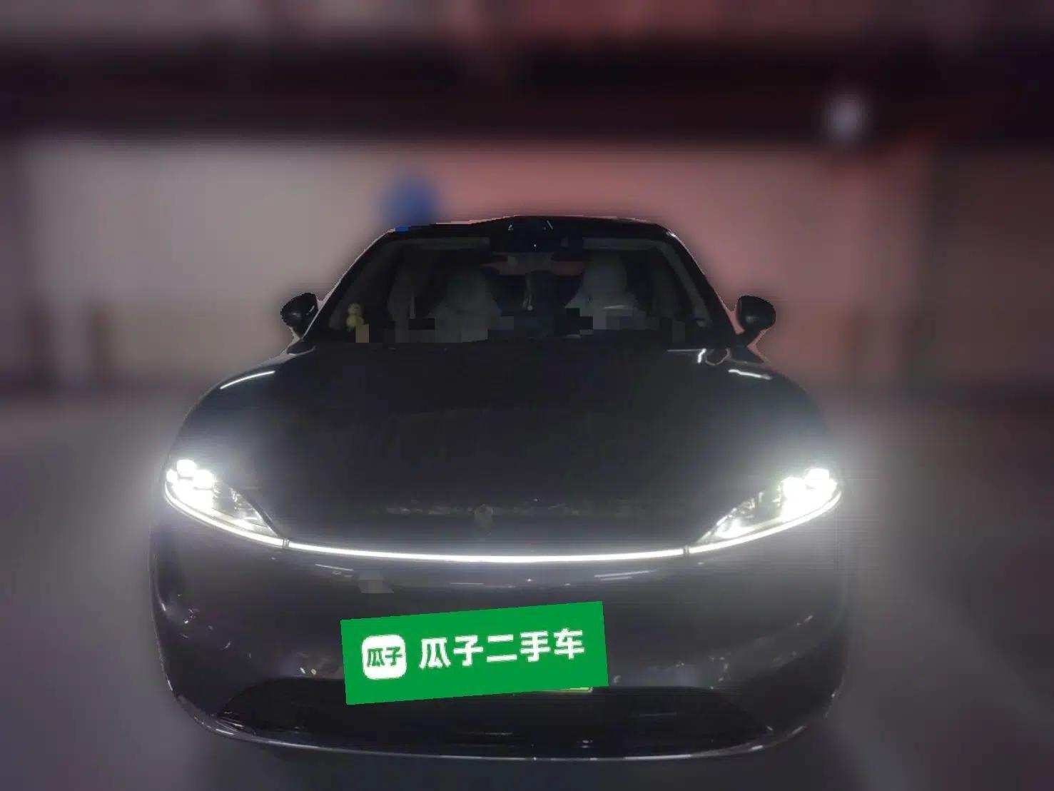 Hima Luxeed R7 2024 Pure Electric 667km Pro — миниатюра 2