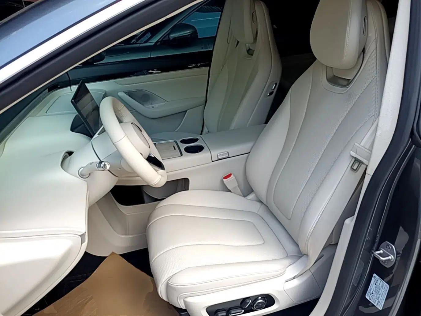 Hima Luxeed R7 2024 Pure Electric 667km Pro — миниатюра 22