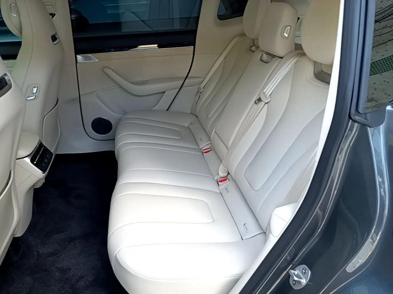 Hima Luxeed R7 2024 Pure Electric 667km Pro — миниатюра 25