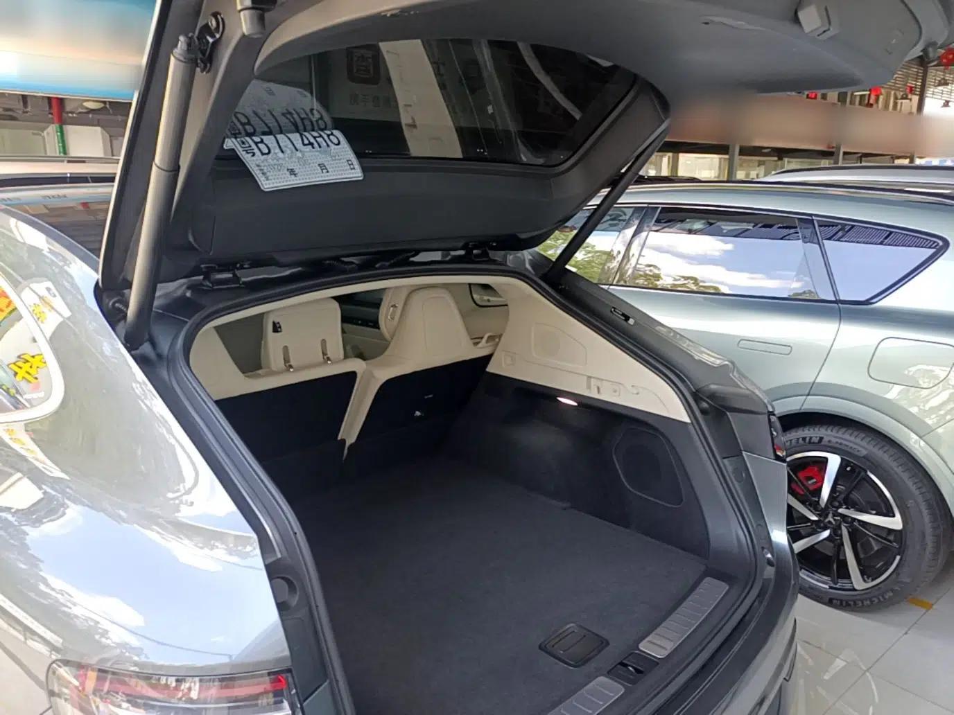 Hima Luxeed R7 2024 Pure Electric 667km Pro — миниатюра 27