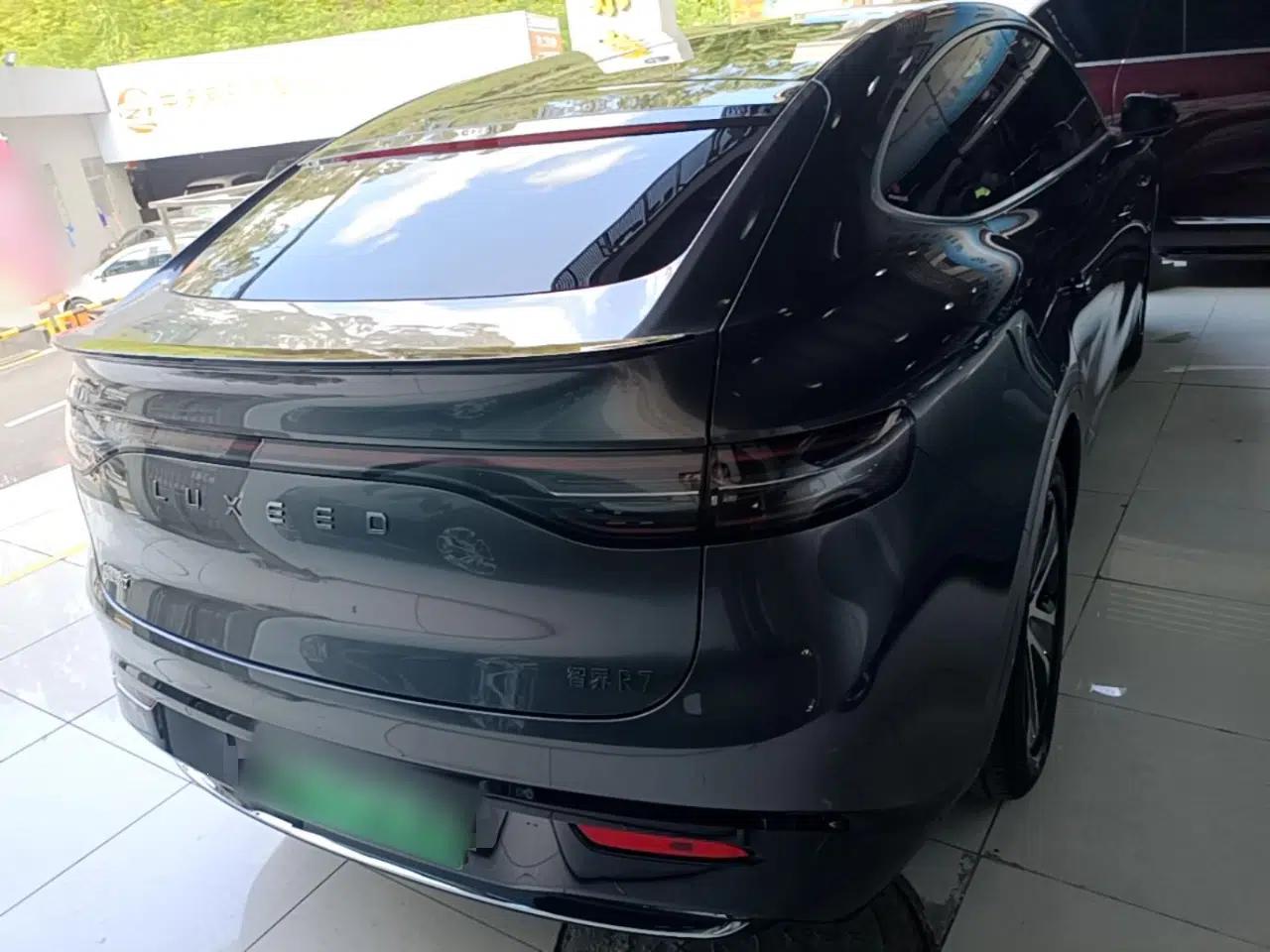 Hima Luxeed R7 2024 Pure Electric 667km Pro — миниатюра 5