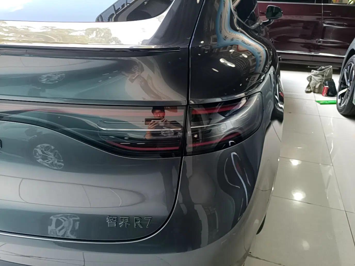 Hima Luxeed R7 2024 Pure Electric 667km Pro — миниатюра 9