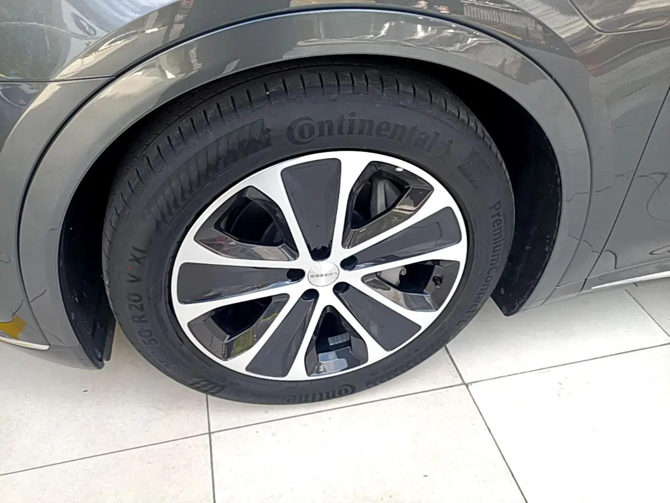Hima Luxeed R7 2024 Pure Electric 667km Pro — миниатюра 10