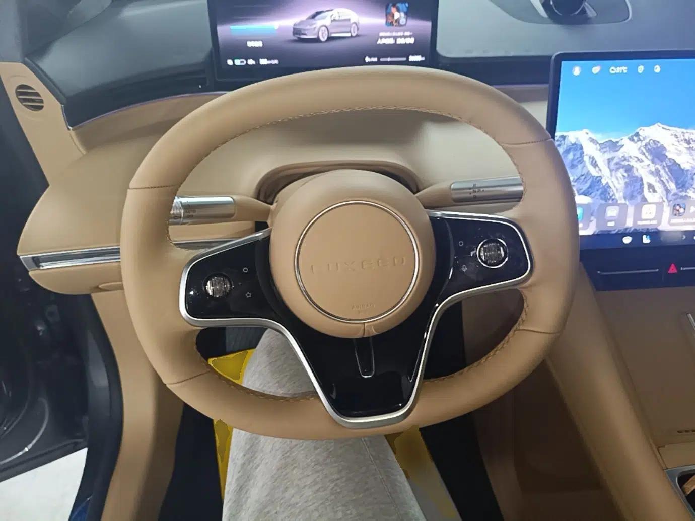 Hima Luxeed R7 2024 All-Electric 802 km Max — миниатюра 18