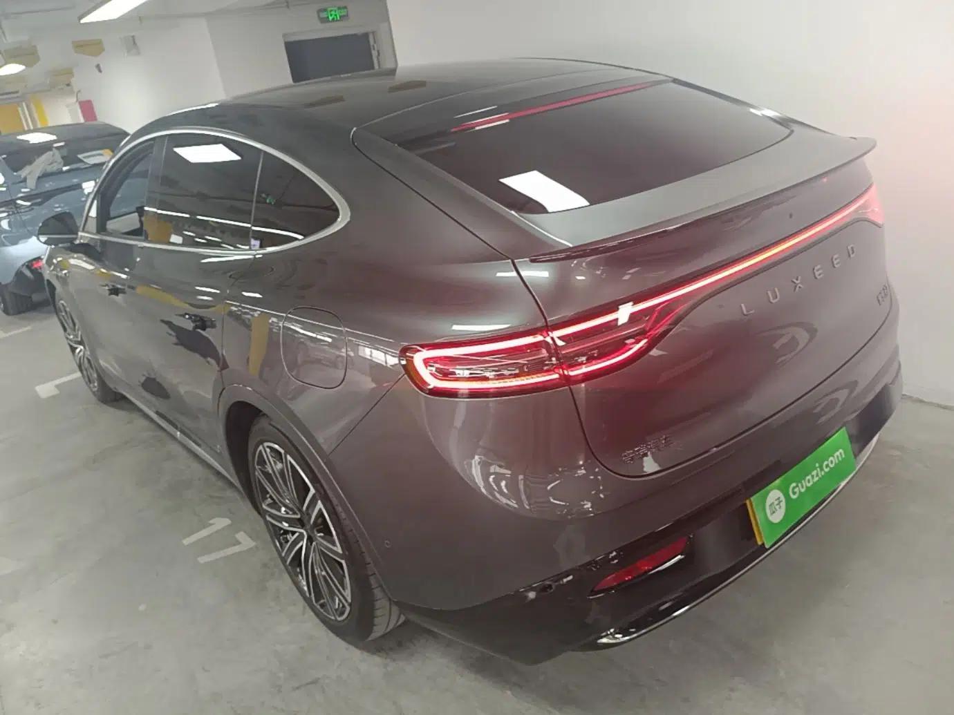 Hima Luxeed R7 2024 All-Electric 802 km Max — миниатюра 4