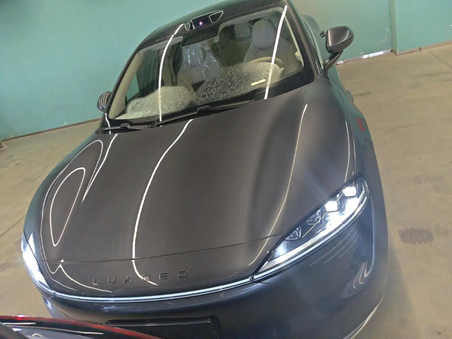 Hima Luxeed R7 2025 Range-Extended Version 251 km Max — миниатюра 2