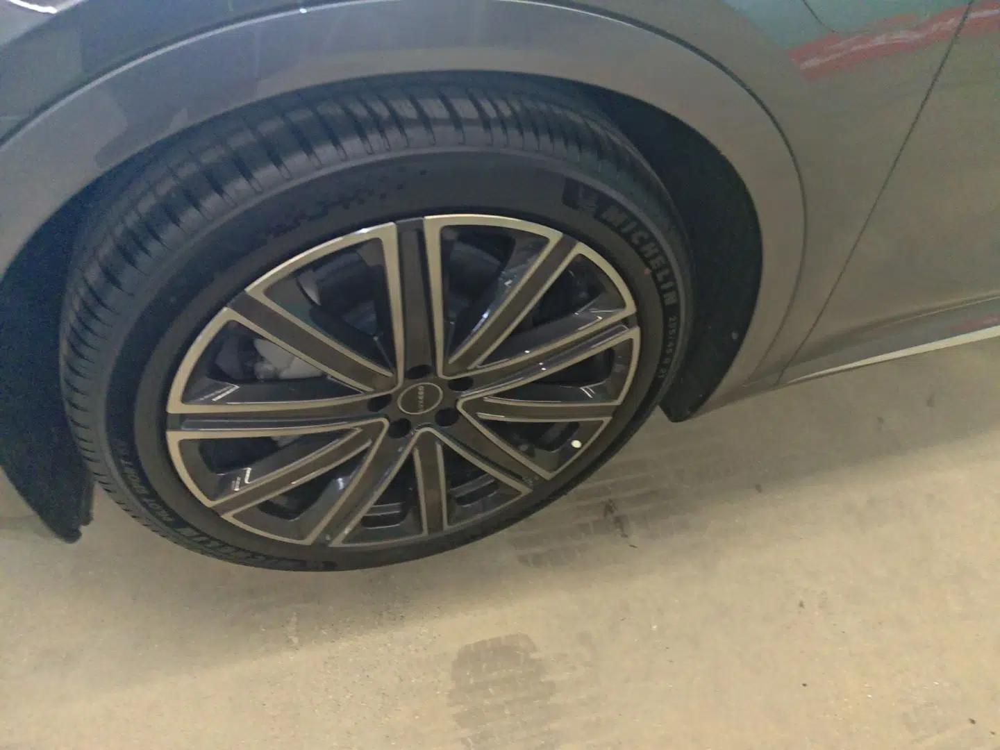 Hima Luxeed R7 2025 Range-Extended Version 251 km Max — миниатюра 15
