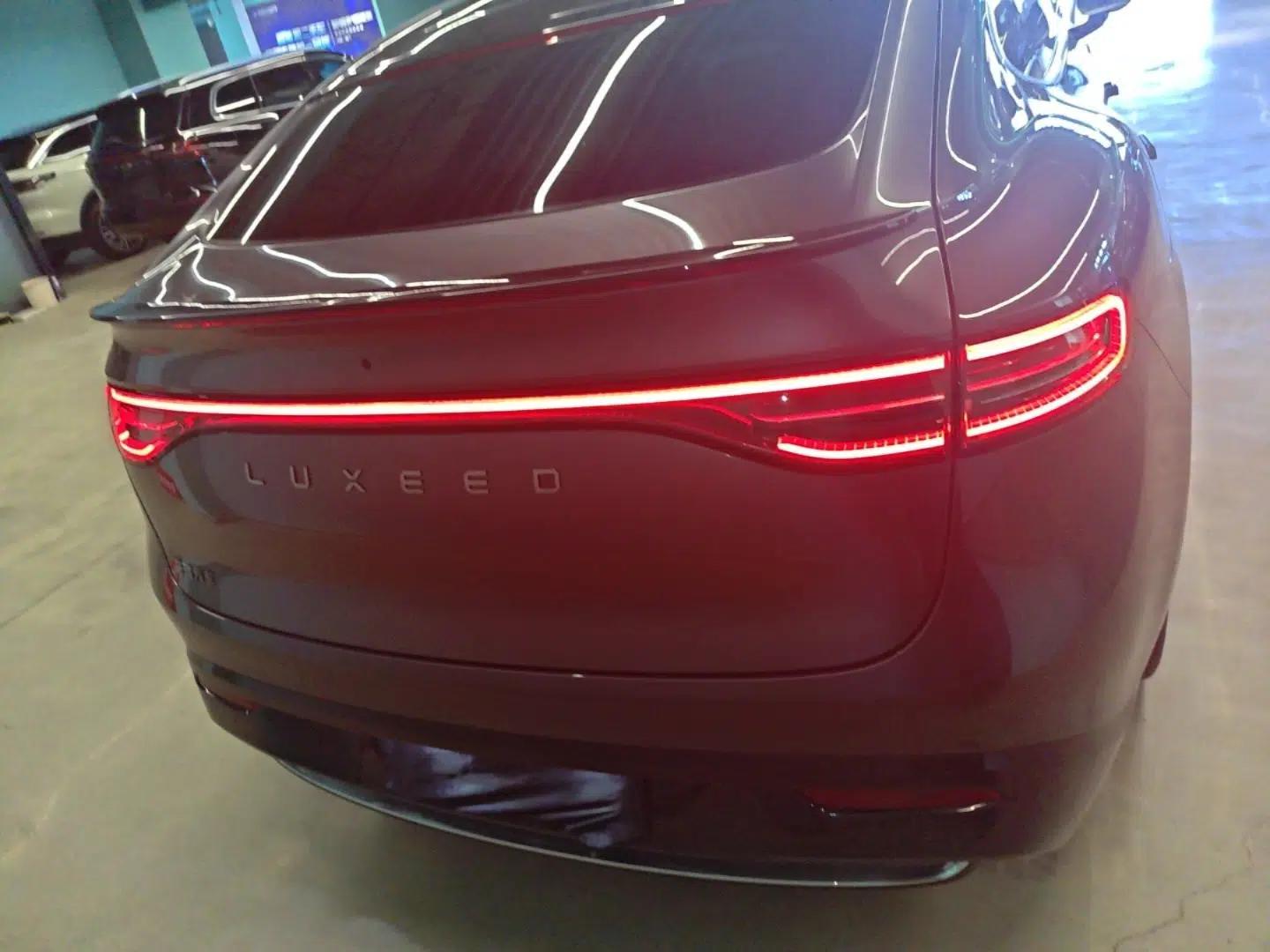 Hima Luxeed R7 2025 Range-Extended Version 251 km Max — миниатюра 5
