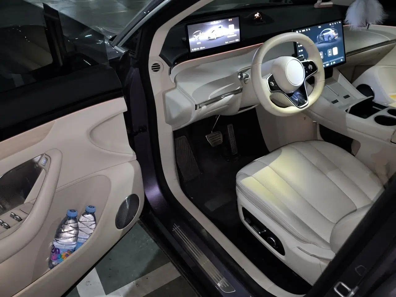 Hima Luxeed R7 2024 All-Electric 802 km Max — миниатюра 16