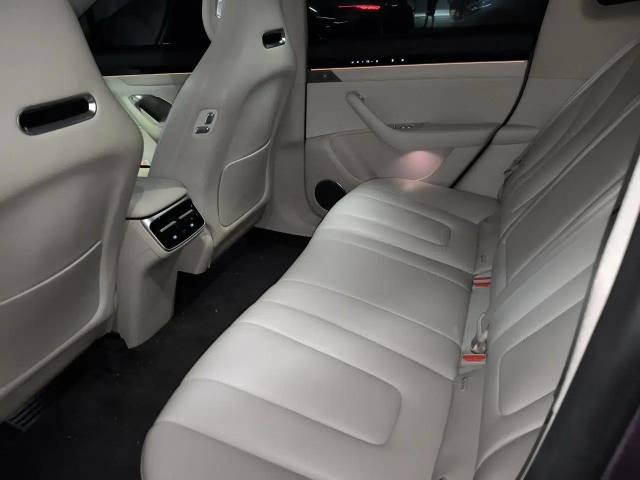 Hima Luxeed R7 2024 All-Electric 802 km Max — миниатюра 17
